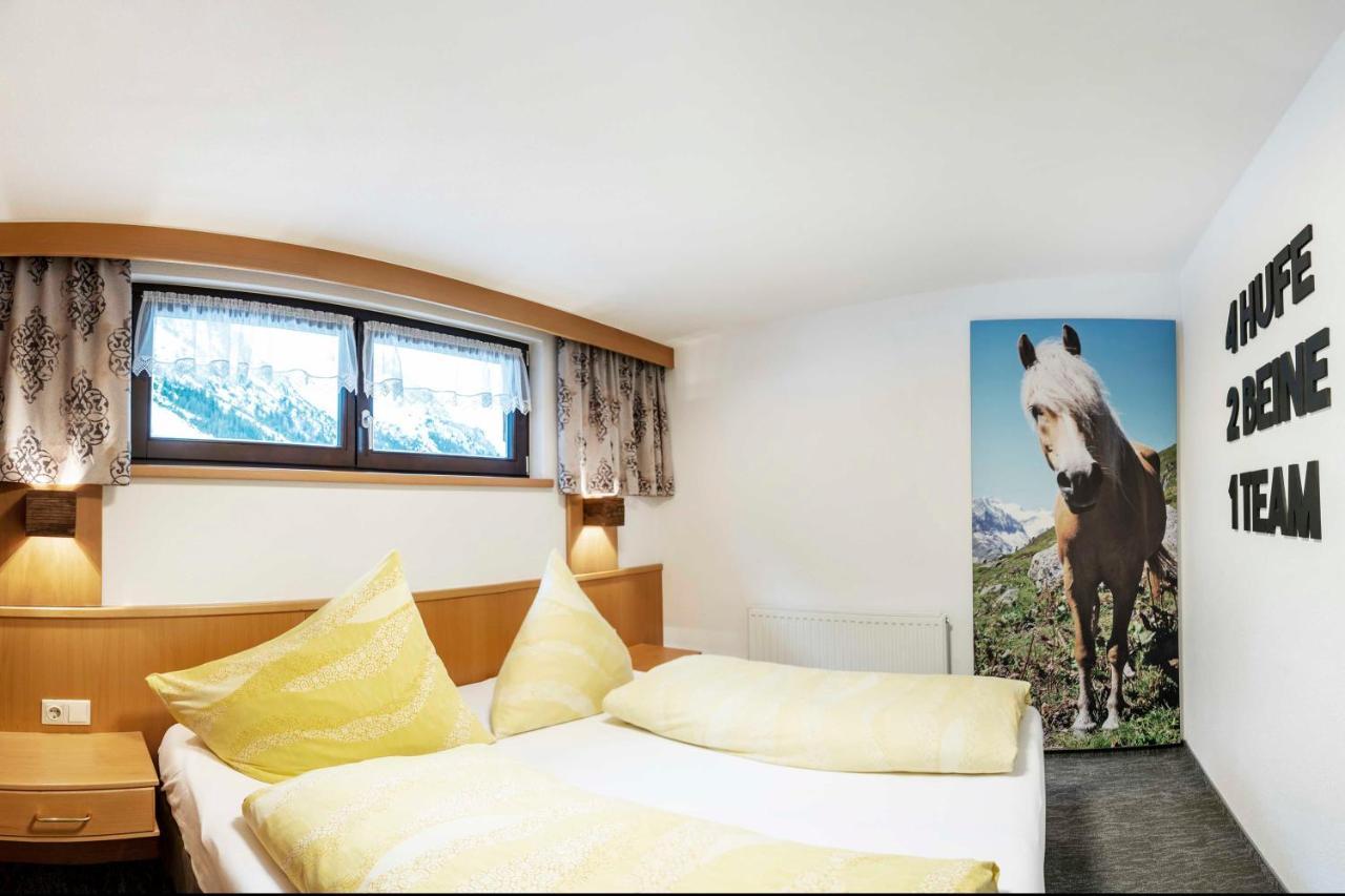 Hotel Almhof-Reithof Pitztal St. Leonhard im Pitztal Zewnętrze zdjęcie