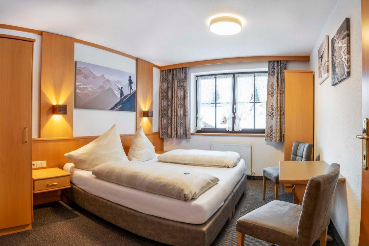 Hotel Almhof-Reithof Pitztal St. Leonhard im Pitztal Zewnętrze zdjęcie