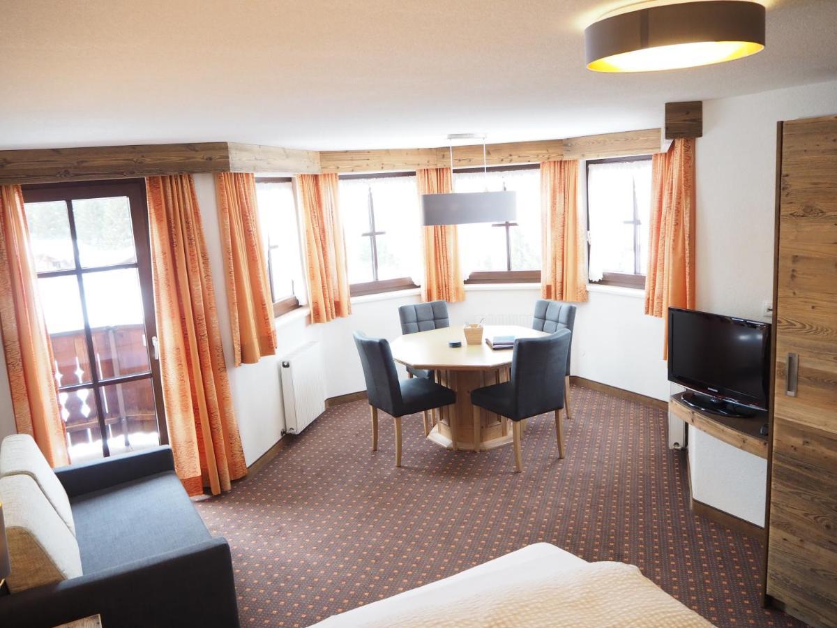 Hotel Almhof-Reithof Pitztal St. Leonhard im Pitztal Zewnętrze zdjęcie