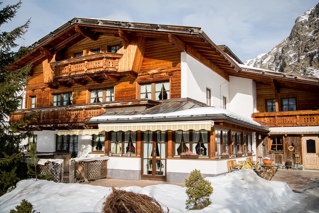 Hotel Almhof-Reithof Pitztal St. Leonhard im Pitztal Zewnętrze zdjęcie